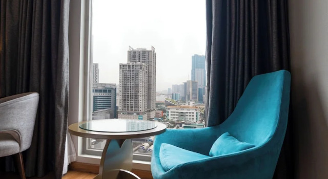 Номер Standard Пентхаус с 2 комнатами Novotel Suites Hanoi