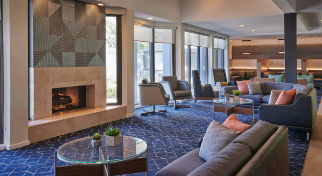 Courtyard by Marriott Chicago Highland Park/Northbrook