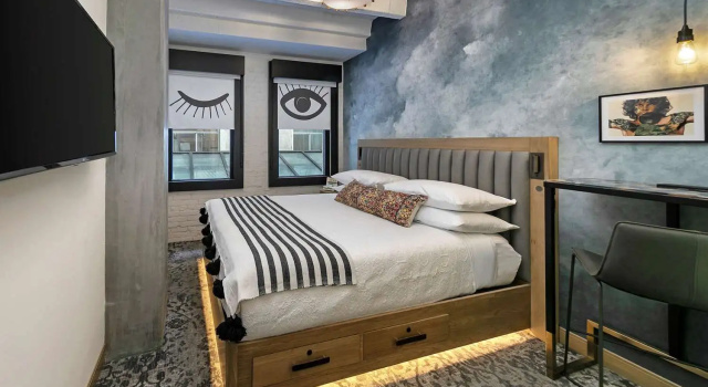 Двухместный номер The Wayfarer Downtown LA, Tapestry Collection by Hilton