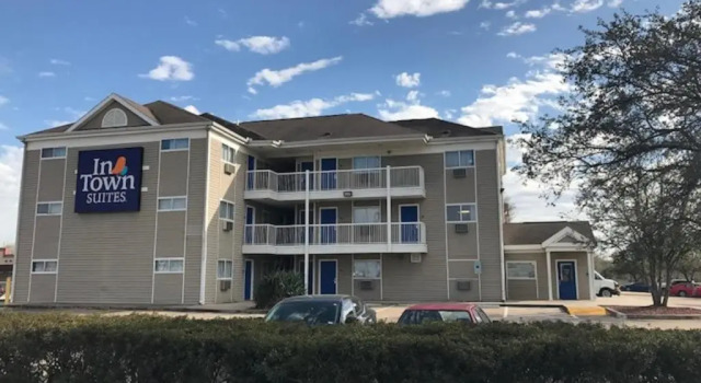 InTown Suites Highway 290 Fairbanks, Book Hotel Houston Houston