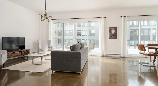 Апартаменты Deluxe Hip Old Montreal Suites by Sonder