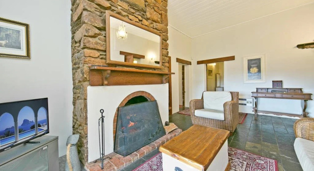 Vineyard Cottage BnB, Book Bed and Breakfast Gumeracha Adelaide Hills
