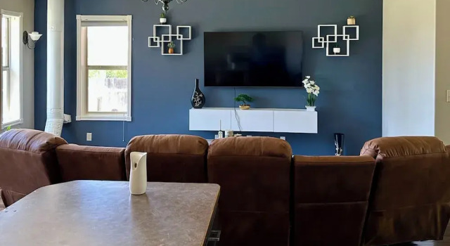 4BR Mtn View Home w/ Grill, Patio, Wood Stove, Забронировать Дом для отпуска Дриггс Grand Targhee, рядом с Центр геотуризма Teton