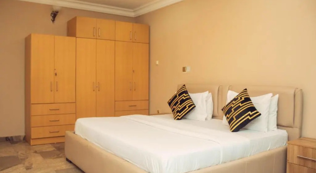 Suite J's Place