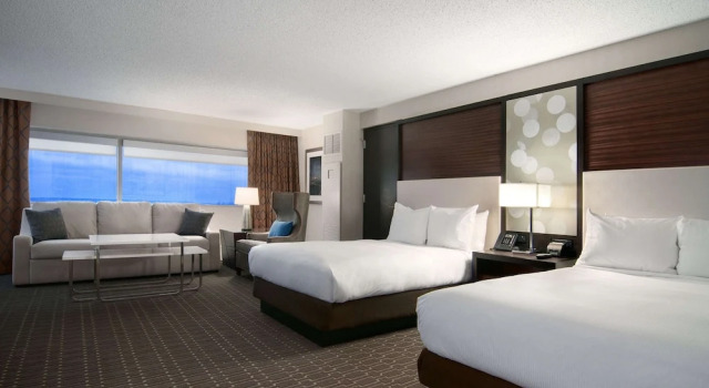 Четырёхместный полулюкс Hilton Atlanta Airport
