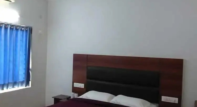 Asoka Inn, Varaa Hotelli Mettuppālaiyam Tamil Nadu
