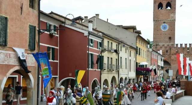 Novalesi Vintage, Prenota Hotel Noale Veneto