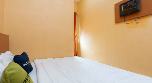 Urbanview Hotel Nisura Homestay Medan by RedDoorz, Rezerwuj Hotel Medan Sumatra