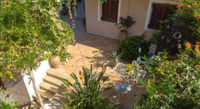 Коттедж с 2 комнатами Zabella sea view apartments no1 or no2