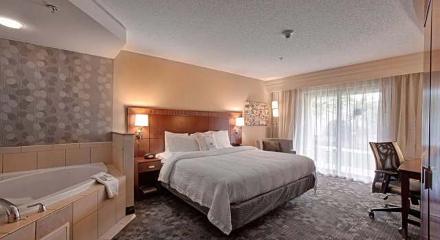 Courtyard by Marriott Wall at Monmouth Shores Corporate Park, Брондау Қонақ үй Нептюн Сити Jersey Shore