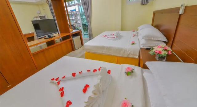 Номер Deluxe Ocean Blue Ngwe Saung Beach Hotel