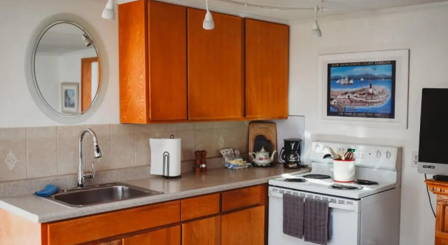 Люкс Deluxe Juan de Fuca Waterfront Hotel & Cottages