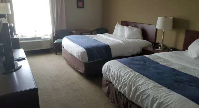 Номер Premium Cambridge Inn by Capital O near I-70 I-77
