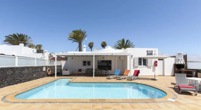 Вилла Villa Aphrodite and Villa Apollo 4 bedroom