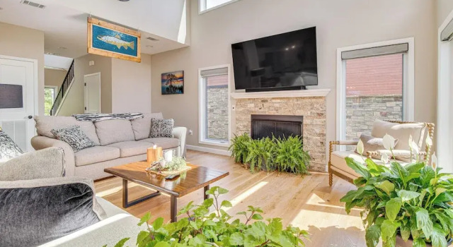 Angler's Retreat on the White River: Pets Welcome!, Varaa Lomakoti Cotter 