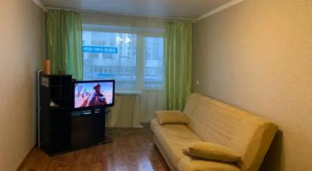 Apartment on Spartaka, 24, Забронировать Апартаменты/квартира Отели Центрального района - Новокузнецк с парковкой, Парковка