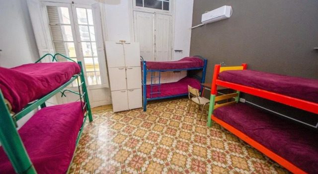 Hostel Alvear, Забронировать Хостел Хостелы Кордовы, рядом с Libertador Theatre, Хостел