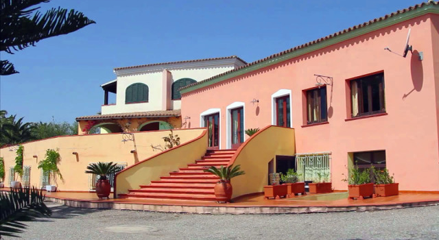 Nicolaus Club Quattro Lune Resort, Забронировать Отель Орозеи Залив Орозеи