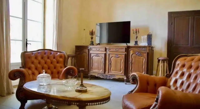 Château de Sienne, Rezerwuj Pensjonat Chusclan Langwedocja-Roussillon