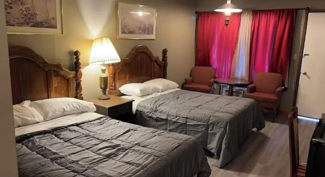 Четырёхместный номер Standard Lemon Inn