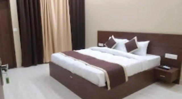 Goroomgo Shri Ganesh Jaipur, Забронировать Отель Отели штата Раджастхана с парковкой, Парковка