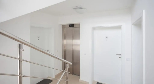 Студия Apartments Lofiel