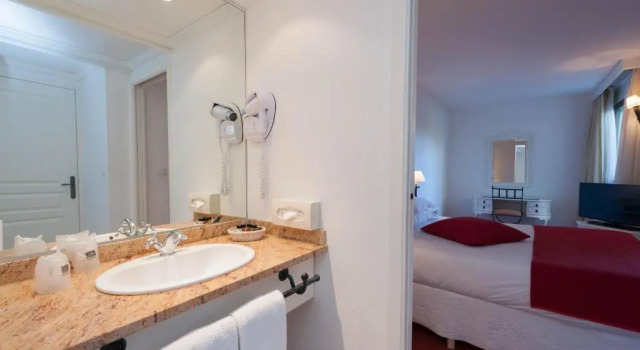 Номер Standard Avignon Grand Hotel