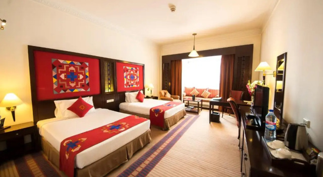 Номер Deluxe Kabul Serena Hotel