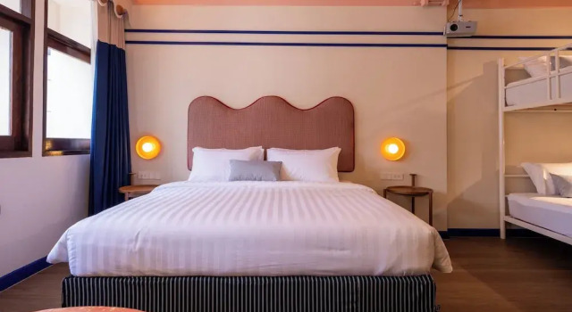 Четырёхместный семейный номер Standard Blu Dock Restel Bangkok