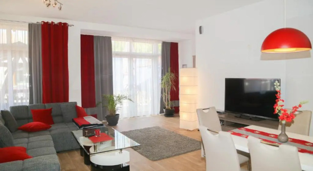 1a Ferienwohnung, Забронировать Отель Отели Веймара с парковкой, рядом с Дворец Шардт, Парковка