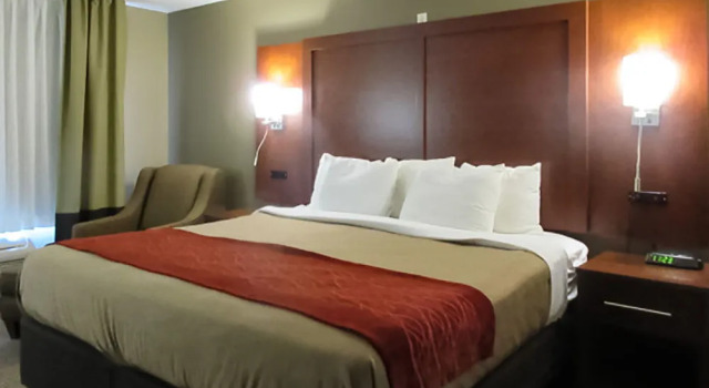 Comfort Inn & Suites, Varaa Hotelli Hotellit Minnesota pysäköinnillä, Pysäköinti