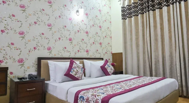 Студия с балконом Imperial Apartments Gurugram