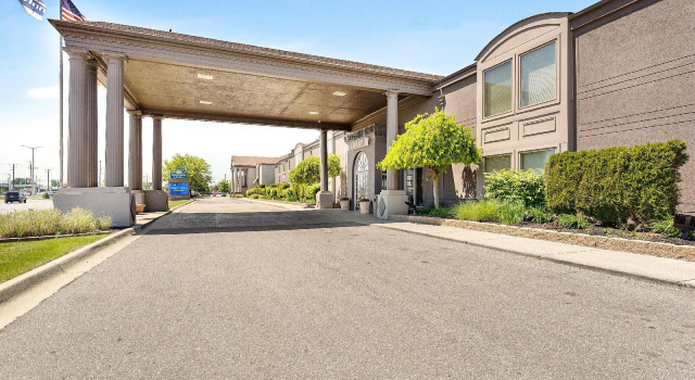 Days Inn & Suites by Wyndham Roseville/Detroit Area, Prenota Hotel Roseville 