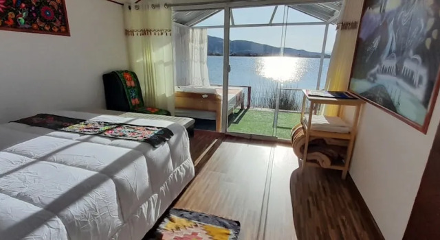 Uros Amaru Marka Lodge, Rezervasyon Otel Uros Puno
