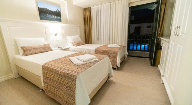 Yesil Otel Akyaka, Забронировать Отель Отели Побережья Даламана с бассейном, Бассейн