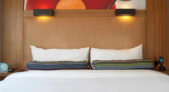 Номер Standard Aloft by Marriott Portland Airport at Cascade Station