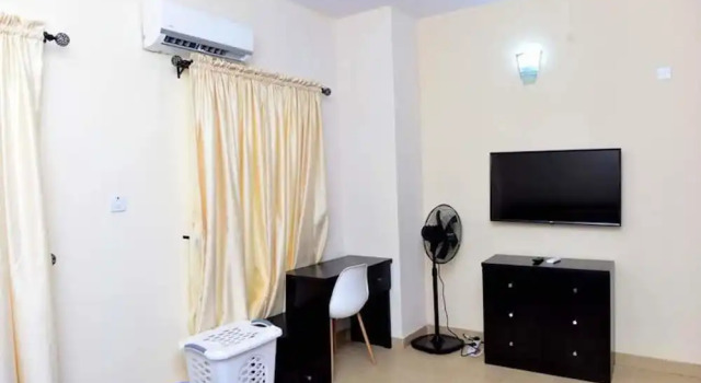 Perfect Havens at Simeon Akinolu, Book Hotel Lagos Lagos State