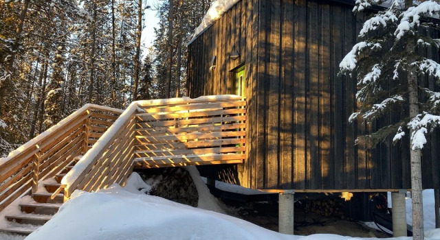 Yukon Black Spruce, Rezervovat Rekreační dům Hotely v Whitehorse s parkováním, Parkování