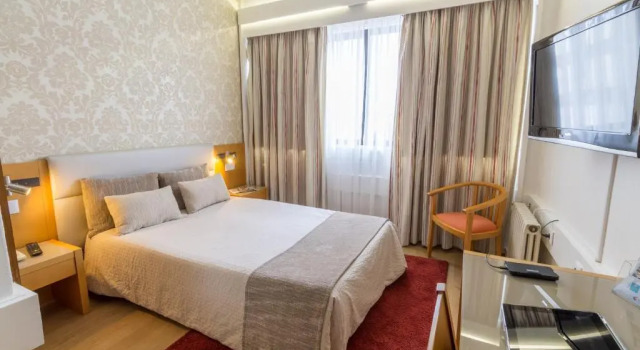 Одноместный номер Hotel Eurosol Leiria & Jardim
