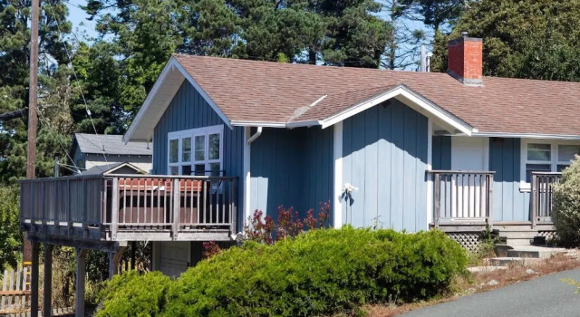Семейный коттедж с видом на океан Cottages at Little River Cove