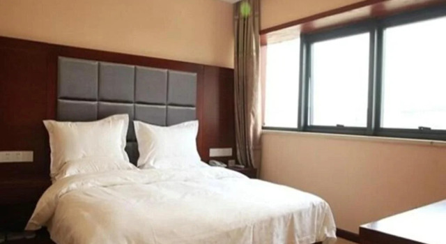 Longyuan Hotel, Prenota Hotel Hotel a Jiaxing con parcheggio, Parcheggio