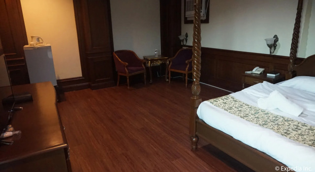 Hotel Vanna, Забронировать Отель Анхелес 