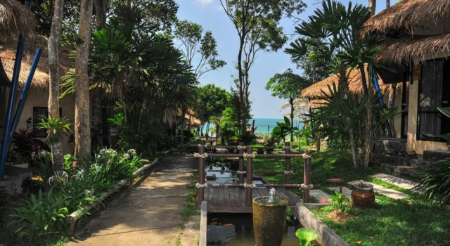 Бунгало Deluxe с видом на сад LaLaanta Hideaway Resort