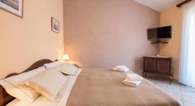 Apartments Viler, Book Apartment Monte Kruj Istria