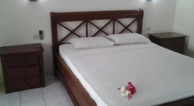 O podwyższonym standardzie dwuosobowy pokój i balkonem i z widokiem Nirwana Sea Side Cottages