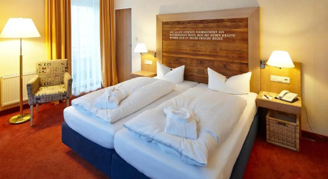 Strandhotel VierJahresZeiten, Забронировать Отель Отели Боркум 4 звезды, рядом с Drachensport, 4*