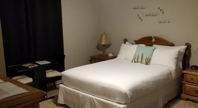 Номер Standard Bee 'n Bee Bed n' Breakfast