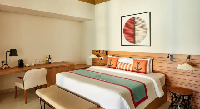 Naha Resort Maldives, Забронировать Курортный отель Отели Южного Ниланде Атолла с бассейном, Бассейн