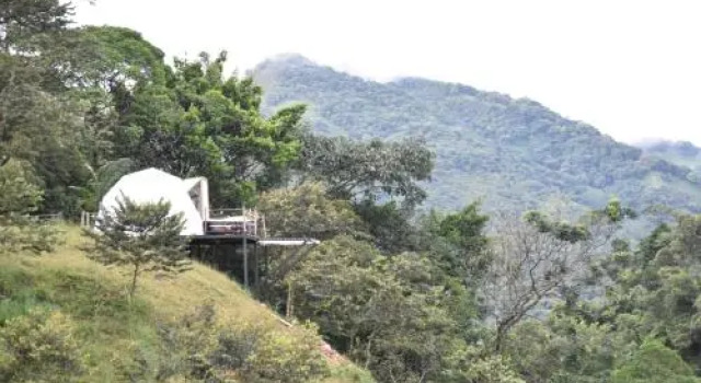 The Birder Glamping Boutique, Rezervați Teren de campat Camping și glamping în Meta, Teren de campat