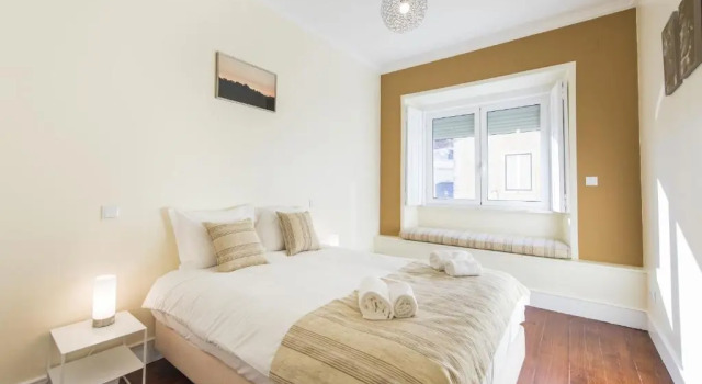 Spacious 4bdr River View